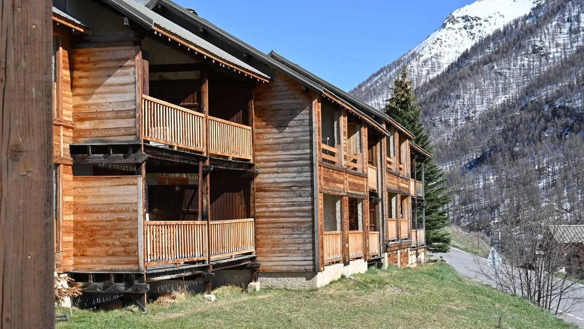 Les Airelles 33 Rue Du Pas Du Chai, Molines En Queyras Classe 3 Etoiles 0*, مولينيس ان كويراس